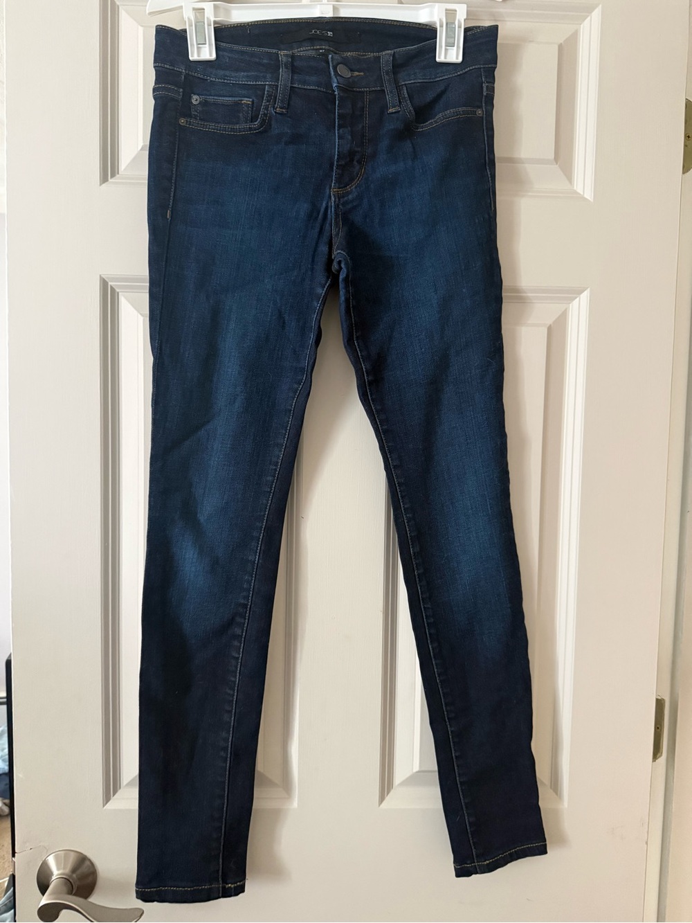 Women’s JOE’S skinny jeans